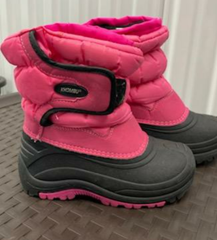 WINTER BOOTS FOR GIRL
